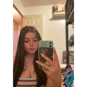 Meet your Posher, Jalyssa